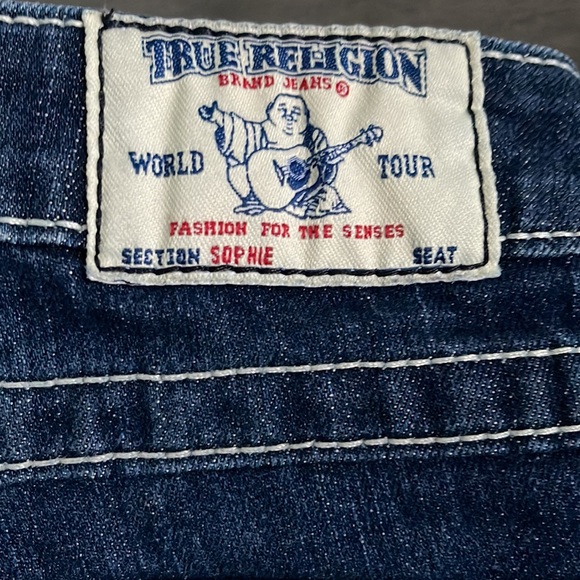True Religion Sophie Crop/Long short. Size 27 - Picture 4 of 5